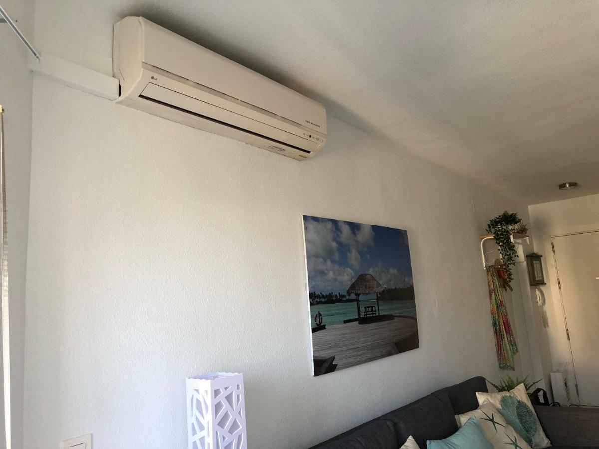 Luxury Dona Carlota Apartment ตอร์เรโมลิโนส ภายนอก รูปภาพ